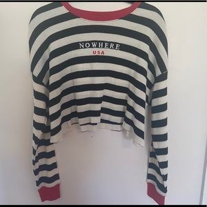 “Nowhere USA” Cropped Long Sleeve